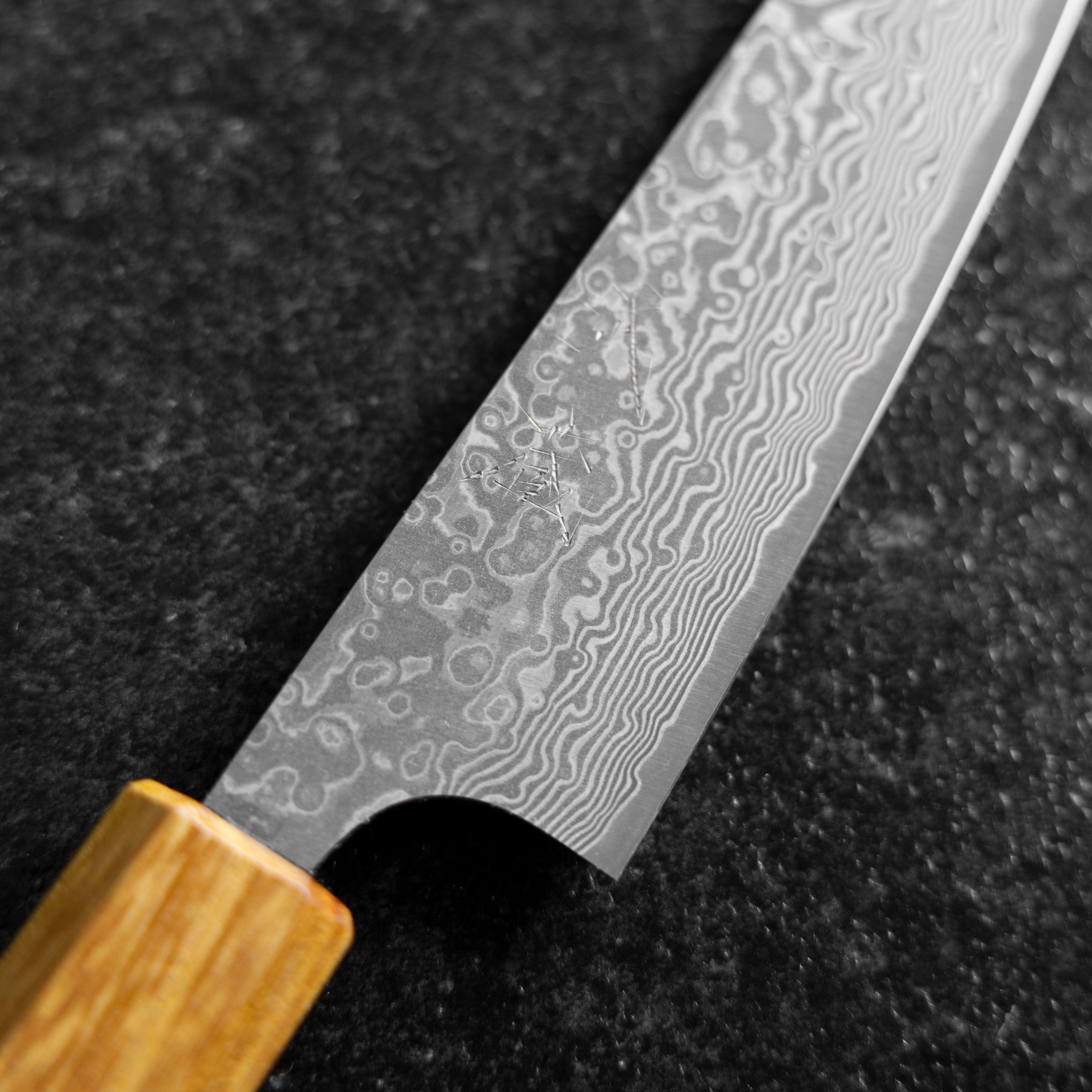 牛刀 VG-10 大馬士革 紫檀柄 180mm