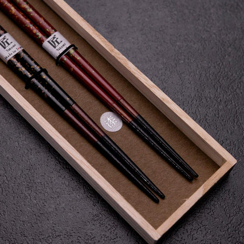 Urushi Gasumi Lacquered Wooden Chopsticks Set 210mm Red and 230mm Black with Paulownia Wooden Box (8.3”)-[Musashi]-[Japanese-Kitchen-Knives]