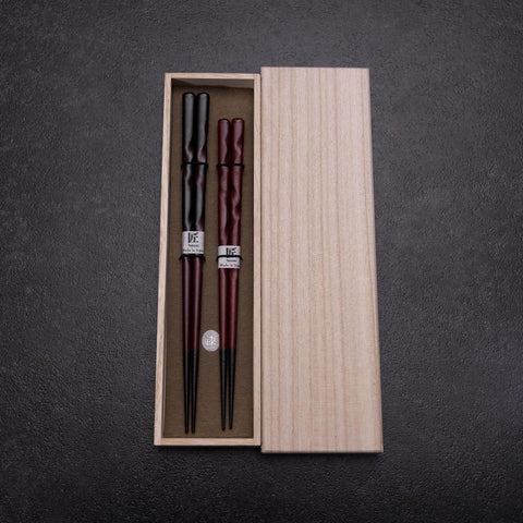 Urushi Hori Benkei Lacquered Wooden Chopsticks Set 210mm Red and 230mm Black with Paulownia Wooden Box (8.3”)-[Musashi]-[Japanese-Kitchen-Knives]